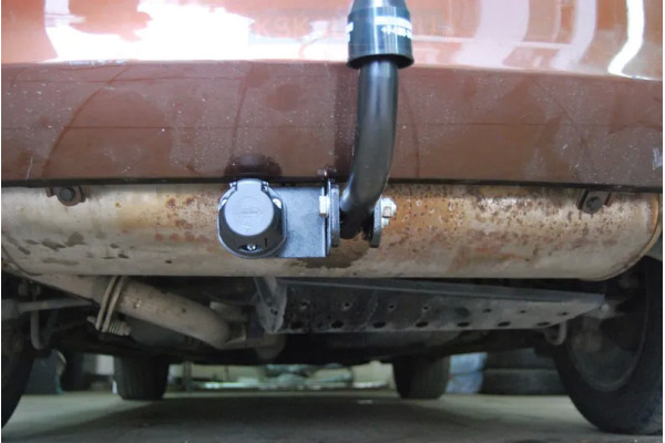 Фаркоп Лидер-Плюс для Toyota Venza I рестайлинг 2012-2015. Артикул T118-A