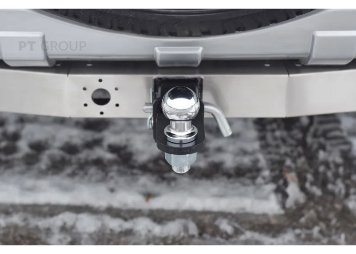 Фаркоп PT Group для Mitsubishi Pajero IV 2006-2023 с нержавеющей накладкой. Артикул MPJ991101