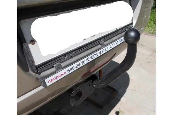 Фаркоп Трейлер для Peugeot 408 седан 2012-2023. Артикул 9520