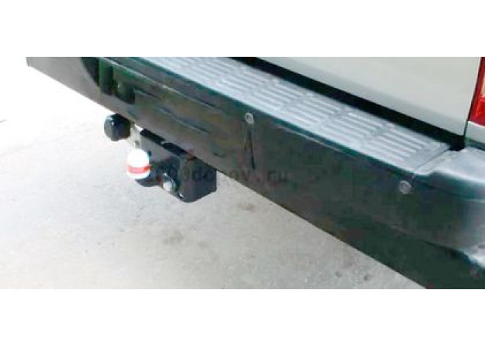 Фаркоп Трейлер для Toyota Hilux VII 2008-2015. Артикул 7860