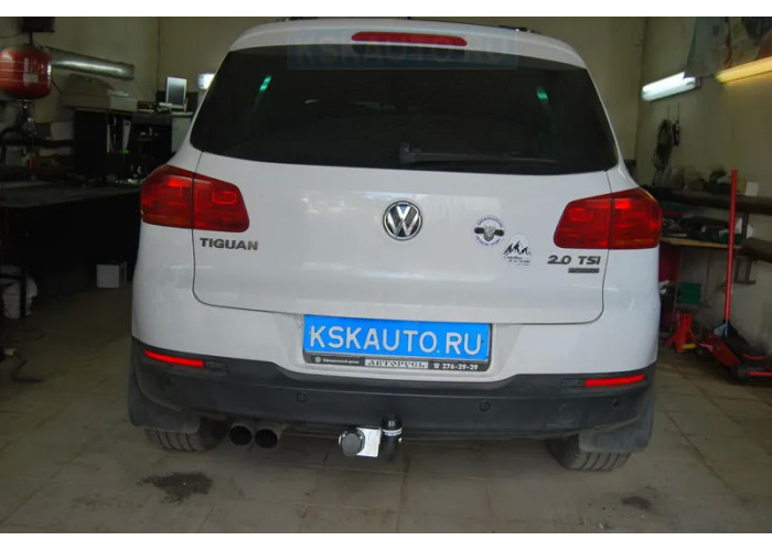 Фаркоп AvtoS для Volkswagen Tiguan II 2WD, 4WD 2016-2023. Артикул VW 35