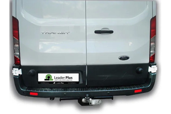 Фаркоп Лидер-Плюс для Ford Transit (фургон) 2014-2023. Фланцевое крепление. Артикул F122-FC