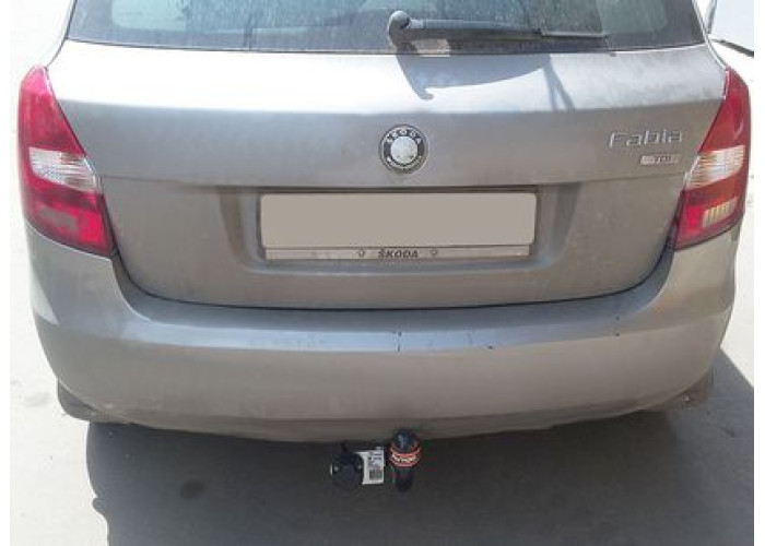 Фаркоп AvtoS для Skoda Fabia I седан, универсал 2000-2007. Артикул SK 05