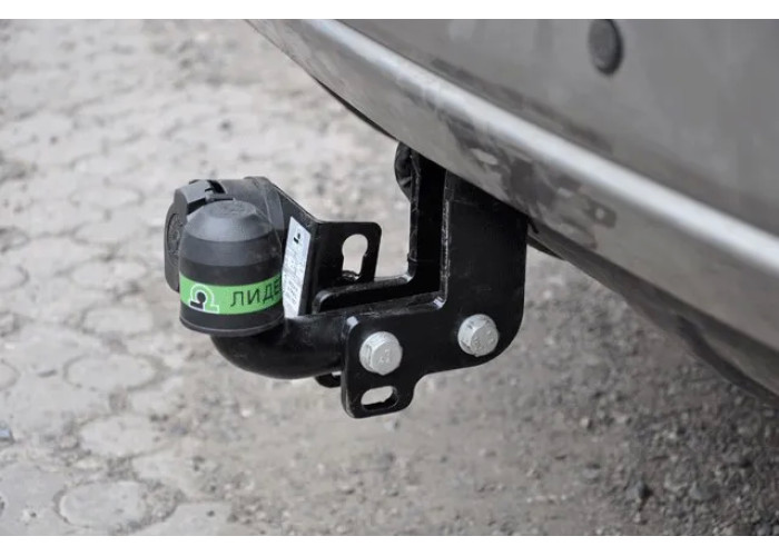 Фаркоп Лидер-Плюс для Nissan X-Trail T30 2001-2007. Артикул N102-A