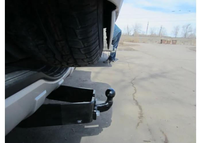 Фаркоп Oris (ранее Bosal) для Mitsubishi Pajero IV 2007-2023. Фланцевое крепление. Артикул 4125-F