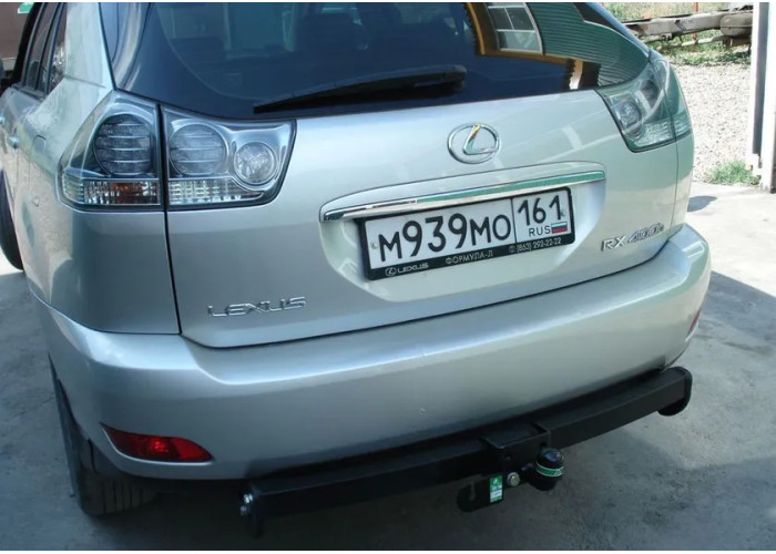 Фаркоп Лидер-Плюс для Toyota Highlander II 2007-2010. Фланцевое крепление. Артикул L101-FC