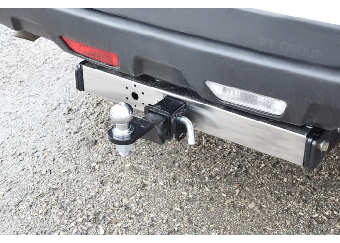 Фаркоп PT Group для Nissan X-Trail T31 2007-2014 с нержавеющей накладкой. Артикул 08101502